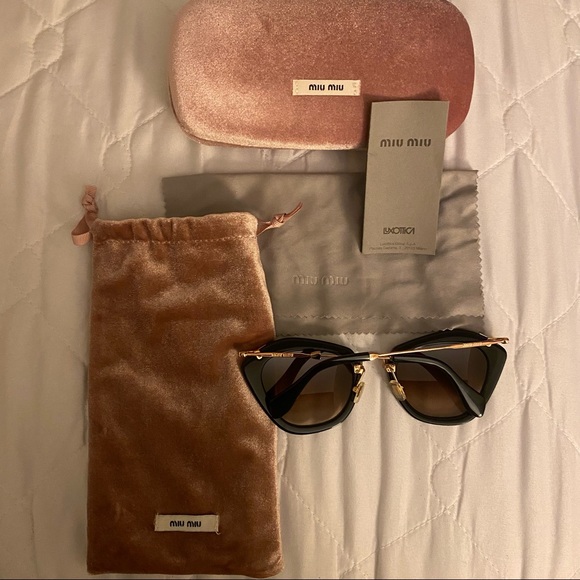 Authentic Miu Miu sunglasses - Picture 2 of 6